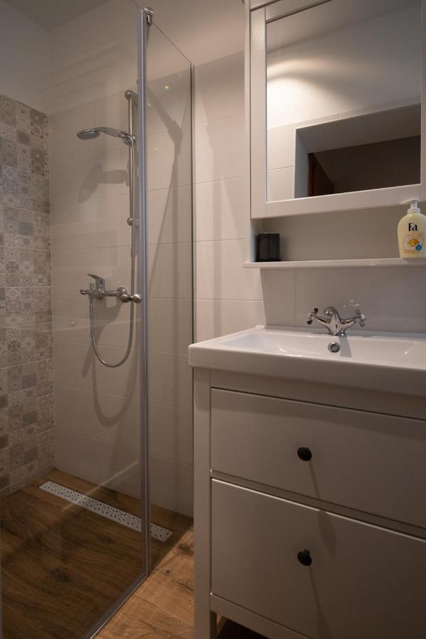 Apartmani Mara 파코스탄 외부 사진